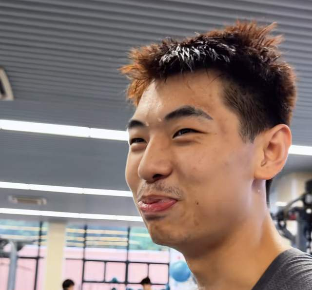 世界杯直播下载-崔永熙亲承恢复到百分百，两天高强度对抗浑身痛，对训练状态满意|广东|比赛|朱芳雨|季后赛|官方_新浪体育_新浪新闻